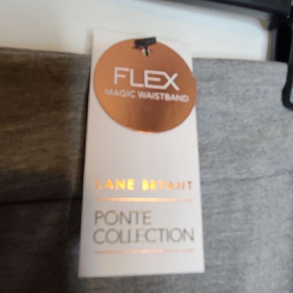 38 40 Lane Bryant Gray Ponte Ankle Relaxed Pant Pull On Pockets Flex Fit Stretch - Picture 4 of 7